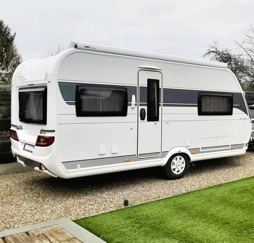 Hobby De Luxe 460 UFE 2021 + Auvent + Déménageur - Parfait é, Caravanes & Camping, Caravanes, Particulier, jusqu'à 4, 1000 - 1250 kg