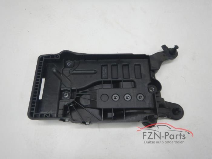 VW Polo 2G Accubak, Auto-onderdelen, Accu's en Toebehoren, Gebruikt, Ophalen