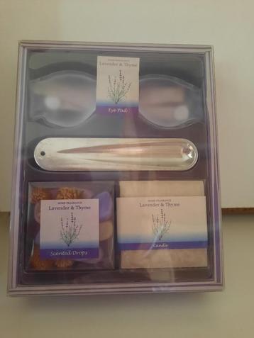 nieuwe mooie giftdoos lavendel en thyme van Home Fragrance beschikbaar voor biedingen