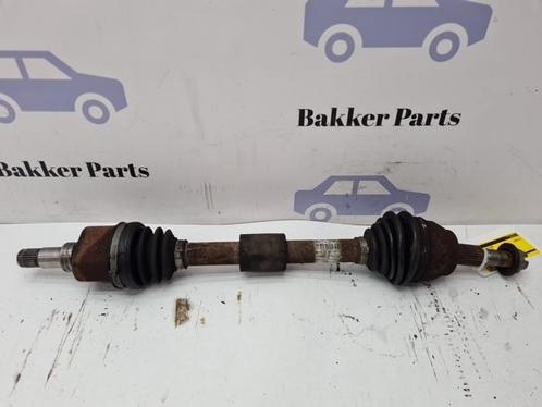 Aandrijfas links-voor van een Ford C-Max, Auto-onderdelen, Remmen en Aandrijving, Ford, Gebruikt, 3 maanden garantie