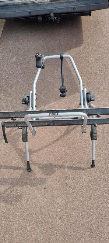 Fietsenrek 2 velos Thule model 9105 Thule 9105 Clipon High beschikbaar voor biedingen