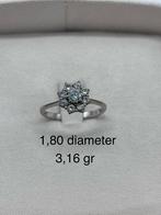 Wit gouden ring 18 karaat 750 met diamanten, Antiek en Kunst, Antiek | Zilver en Goud, Goud, Ophalen of Verzenden