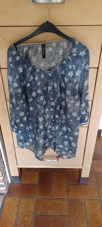 nieuwe mooie blauwe blouse, merk marccain beschikbaar voor biedingen