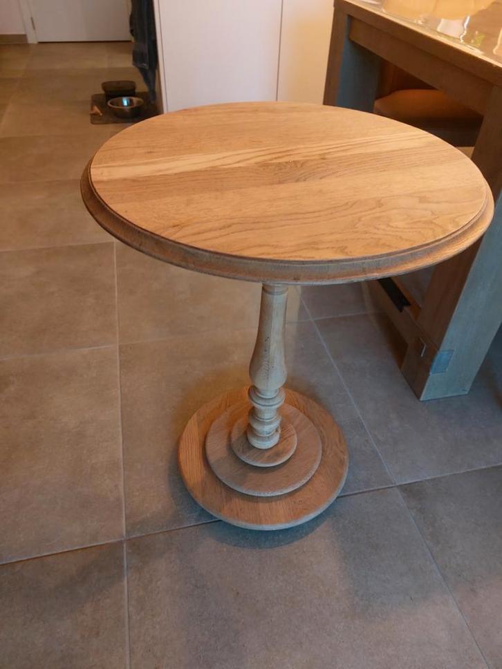 Volledig eikenhouten tafel-handmade in België!, Huis en Inrichting, Tafels | Statafels, Zo goed als nieuw, Ophalen