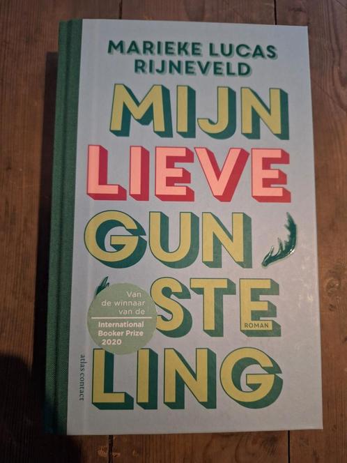 Marieke Lucas Rijneveld - Mijn lieve gunsteling, Livres, Littérature, Comme neuf, Enlèvement ou Envoi