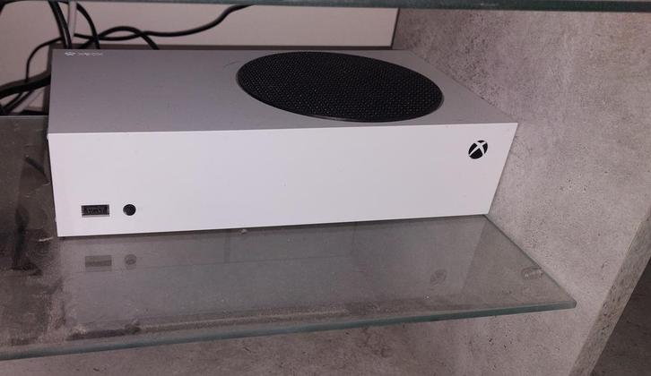 Xbox-serie S in zeer goede staat, Games en Spelcomputers, Spelcomputers | Xbox Series X en S, Zo goed als nieuw, Xbox Series S