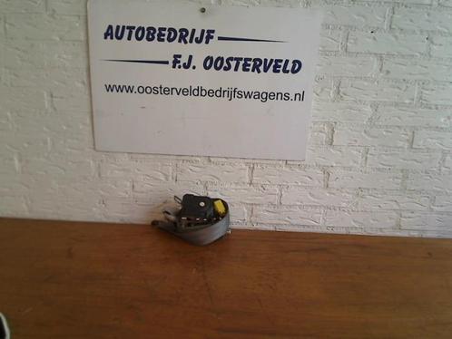 Gordelspanner rechts van een Volkswagen Transporter, Auto-onderdelen, Interieur en Bekleding, Volkswagen, Gebruikt, 3 maanden garantie