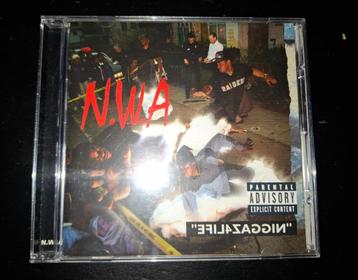 CD N.W.A. - Efil4zaggin beschikbaar voor biedingen
