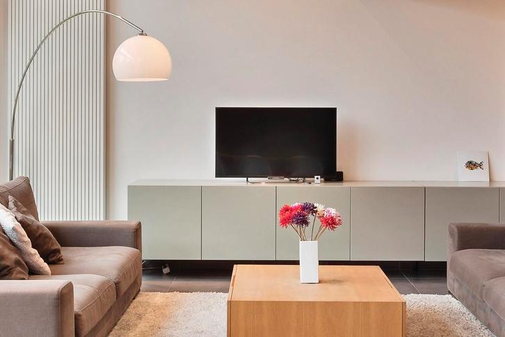 Hangend dressoir of tv-onderkast - Neo Cocoon 225 cm, Huis en Inrichting, Kasten |Televisiemeubels, Gebruikt, Minder dan 100 cm