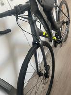 Trek Domane ALR 4 Disc 2023, 28 inch, Zo goed als nieuw, Meer dan 20 versnellingen, 53 tot 57 cm