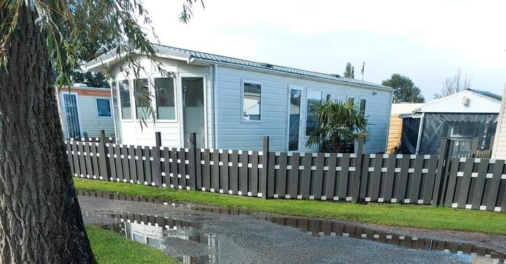 Stacaravan (chalet)  in Zeeuws-Vlaanderen, Caravans en Kamperen, Stacaravans, tot en met 4, Ophalen
