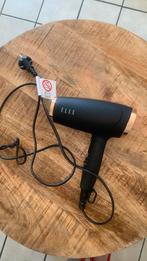 NIEUWE haardroger ELLE, Elektronische apparatuur, Persoonlijke Verzorgingsapparatuur, Ophalen, Zo goed als nieuw