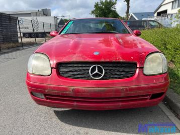 Mercedes SLK R170 ROOD H582 111946 Onderdelen demontage beschikbaar voor biedingen