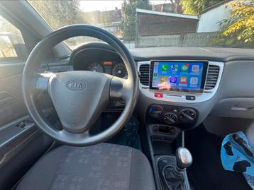 Kia Rio  Essence, 2009/114 000 km avec CarPlay  disponible aux enchères