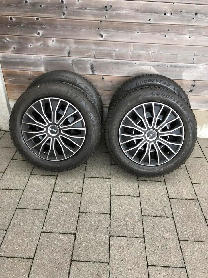 205/60R16 96H winterbanden op velg Renault, Autos : Pièces & Accessoires, Pneus & Jantes, Pneus et Jantes, Pneus hiver, 16 pouces