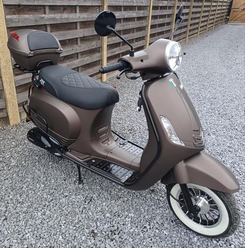 Scooter JTC Venice 125cc luxe uitvoering, ALS NIEUW,zie info, Fietsen en Brommers, Scooters | Overige merken, Zo goed als nieuw