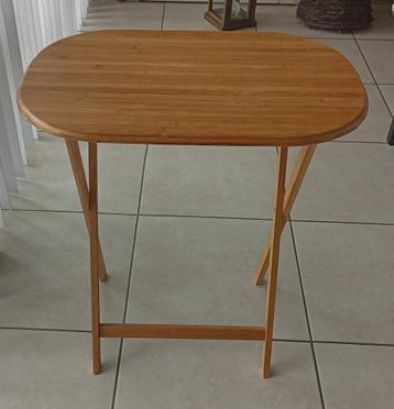 Inklapbare Bijzettafel Ovaal 60 CM & H 67 CM !!! beschikbaar voor biedingen