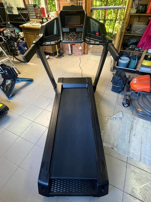Kwaliteit loopband KETTLER TRACK S6 met veel functies, Sport en Fitness, Fitnessapparatuur, Zo goed als nieuw, Loopband, Ophalen