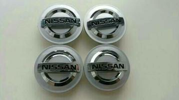 Nissan naafdoppen/wielkappen Ø 54 mm zwart/zilver