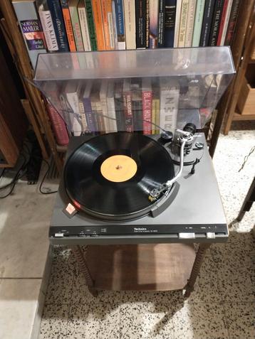 Technics SL-3210 Platenspeler  beschikbaar voor biedingen