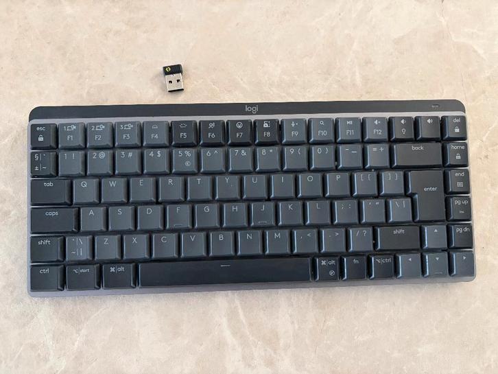 Logitech MX Mechanical Mini - QWERTY ISO - Grijs, Computers en Software, Toetsenborden, Zo goed als nieuw, Qwerty, Draadloos, Multimediatoetsen