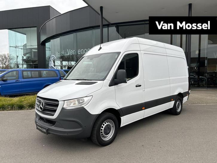Mercedes-Benz Sprinter 317 CDI L2H2 3.5T MBUX NAVIGATIE+PTS, Auto's, Bestelwagens en Lichte vracht, Bedrijf, Te koop, Used 1. Bestelwagens met ervaring.
