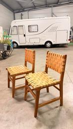 Set van 2 vintage stoelen, massief hout & lederen vlechtwerk, Enlèvement, Comme neuf, Bois