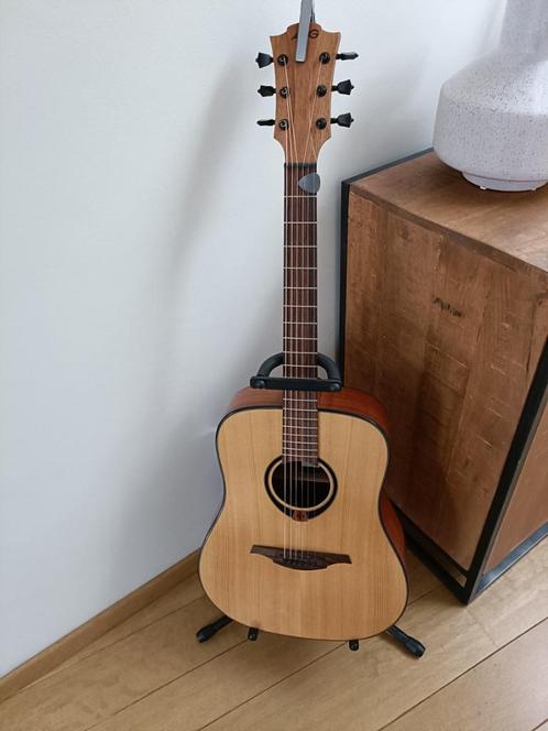 LAG tramontane L80D + Single coil pic, Muziek en Instrumenten, Snaarinstrumenten | Gitaren | Akoestisch, Zo goed als nieuw, Western- of Steelstringgitaar