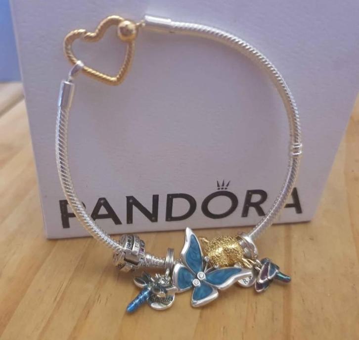 Bracelet Pandora + charmes nature, Handtassen en Accessoires, Bedels, Nieuw, Pandora, Zilver, Verzenden
