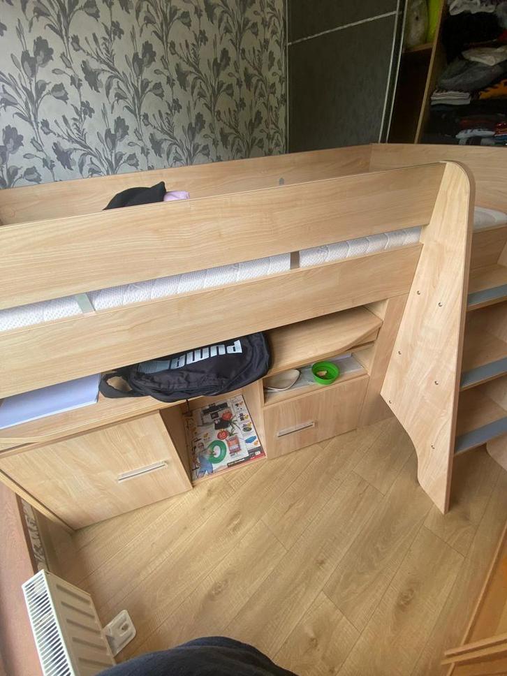 Kinderbed met bureeau en kast, Kinderen en Baby's, Kinderkamer | Stapelbedden en Hoogslapers, Zo goed als nieuw, Ophalen