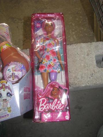 Nieuwe barbie met beenprothese, Enlèvement ou Envoi, Neuf, Barbie