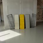 Étagère murale TOMADO vintage : blanc - jaune - gris, Enlèvement