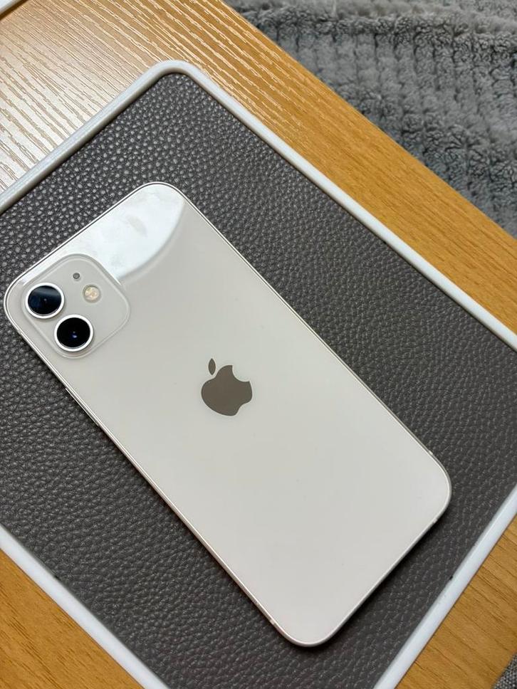 Apple iPhone 12 64 gb, Telecommunicatie, Mobiele telefoons | Toebehoren en Onderdelen, Zo goed als nieuw, Apple iPhone, Bescherming