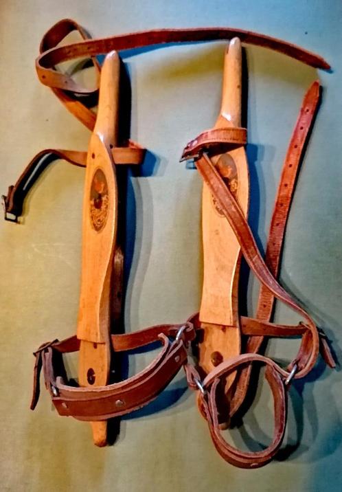 Paar vintage schaatsen Winterkoninkje nooit gebruikt., Antiek en Kunst, Curiosa en Brocante, Ophalen of Verzenden