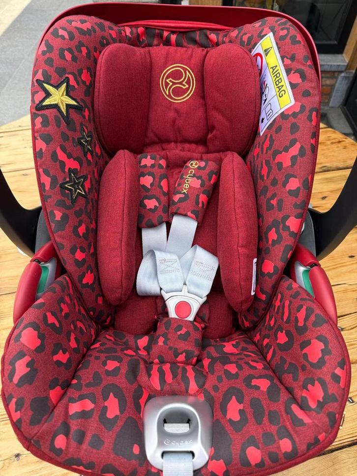 Rockstar : Premium Cybex Cloud T i-Size Autostoel, Kinderen en Baby's, Autostoeltjes, Zo goed als nieuw, Overige merken, Ophalen