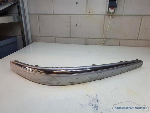 Mercedes W211 S211 E Klasse bumperstrip bumper strip rechts, Auto-onderdelen, Carrosserie, Bumper, Mercedes-Benz, Voor, Rechts