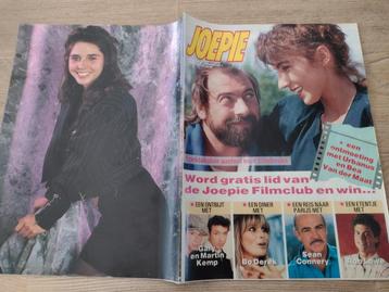 JOEPIE MAGAZINE 1990: BROS-ROLLING STONES-LUC STEENO-UB40 beschikbaar voor biedingen
