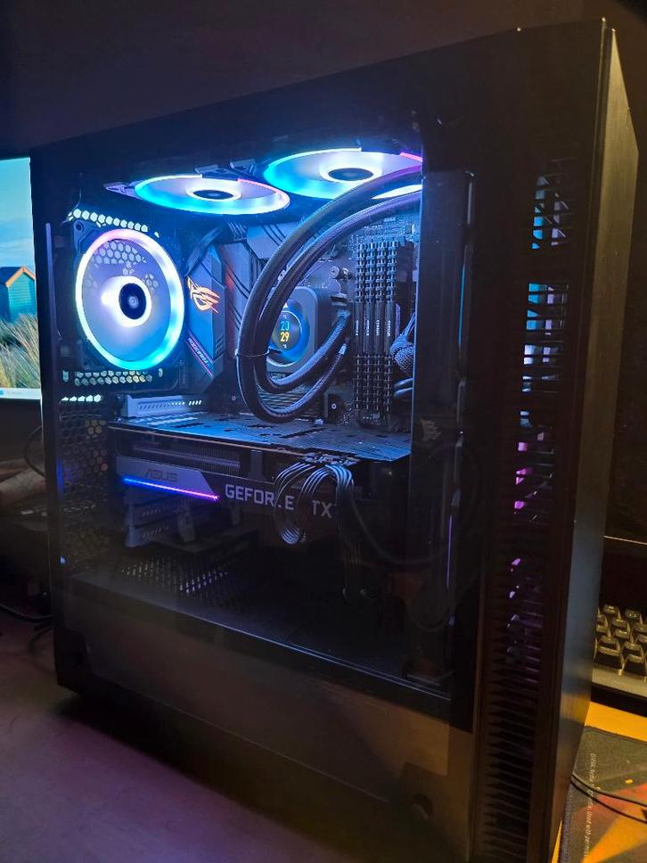 Tour Gaming AMD Ryzen 5, 32Gb DDR4 3600Mhz, RTX 3070, Informatique & Logiciels, Ordinateurs de bureau, Utilisé, 3 à 4 Ghz, SSD