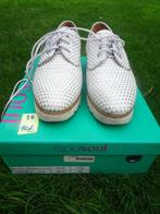 basket chaussure 38 tres bon état, Ophalen, Wit, Rapidsoul, Zo goed als nieuw