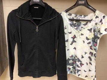 Lot de 24 Vêtements/bijoux beschikbaar voor biedingen