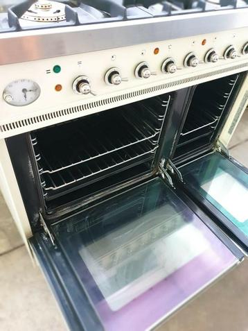 Uitstekend werkende Boretti crème kleur 5,pits 90cm ovens 