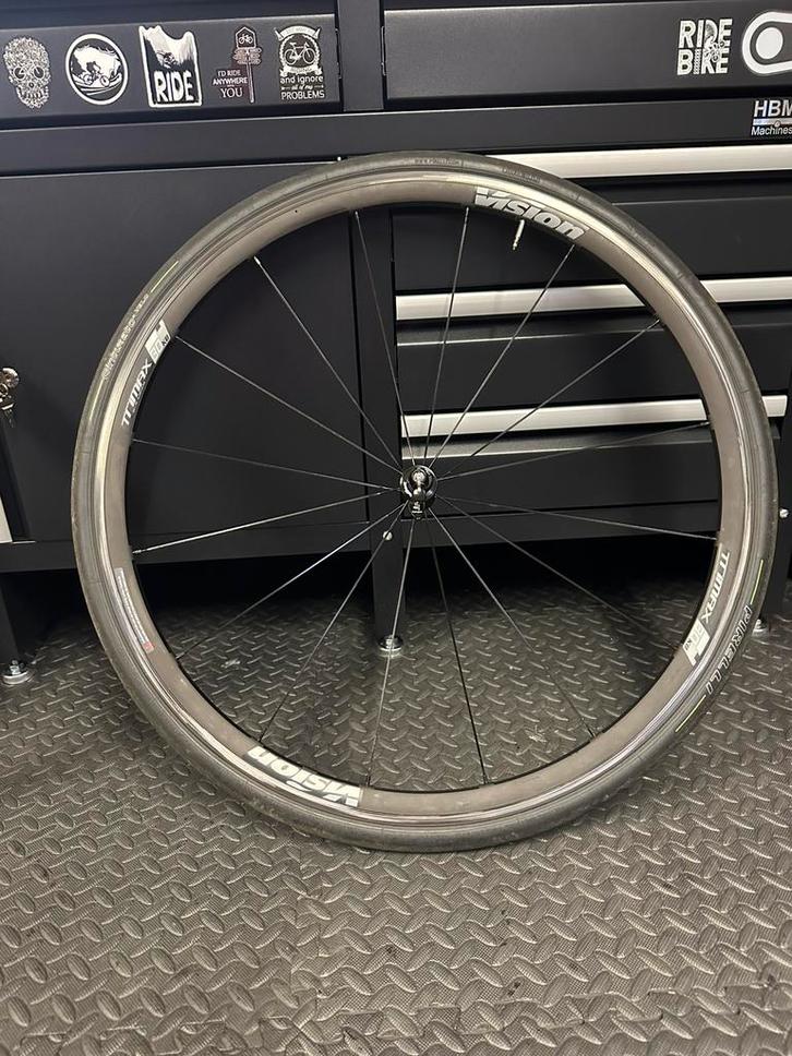 Paire de roues Vision Trimax 30 kb (patins) tubeless, Vélos & Vélomoteurs, Vélos Pièces, Comme neuf, Enlèvement ou Envoi