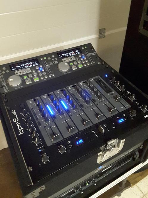 Prachtige en complete discobar / Dj-set  / muziekinstallatie, Muziek en Instrumenten, Overige Muziek en Instrumenten, Zo goed als nieuw