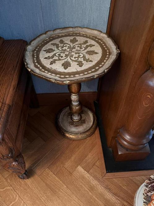 bijzettafel, Huis en Inrichting, Tafels | Bijzettafels, Gebruikt, Overige vormen, 45 tot 60 cm, Hout, Ophalen