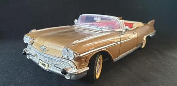 veel modelauto's  1:18 beschikbaar voor biedingen