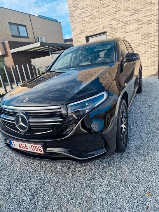 Mercedes EQC 400 AMG Line 2020! Slechts 34600km!, Auto's, Mercedes-Benz, Particulier, EQC, 360° camera, Android Auto, Apple Carplay
