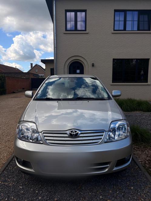 Toyota Corolla, Auto's, Toyota, Corolla, Airconditioning, Benzine, 5 deurs, Handgeschakeld, Zilver of Grijs, Zwart, Ophalen