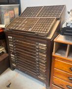 Letterkast, Enlèvement