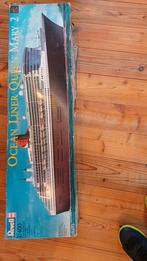 Revell maquette Queen Mary 2 1/400, Revell
