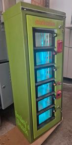 Snack automaat, Ophalen, Gebruikt